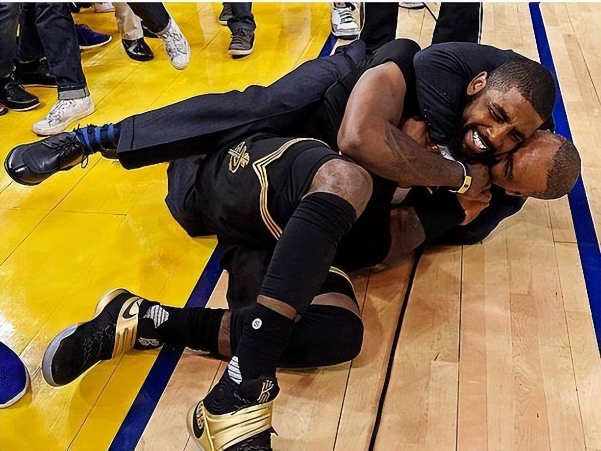 开云体育下载-NBA协会宣布新规则禁止球员在比赛中使用暴力