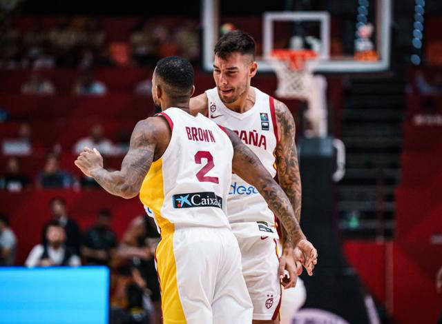 墨西哥男篮逆转尼日利亚男篮，波尔津吉斯关键制胜的简单介绍