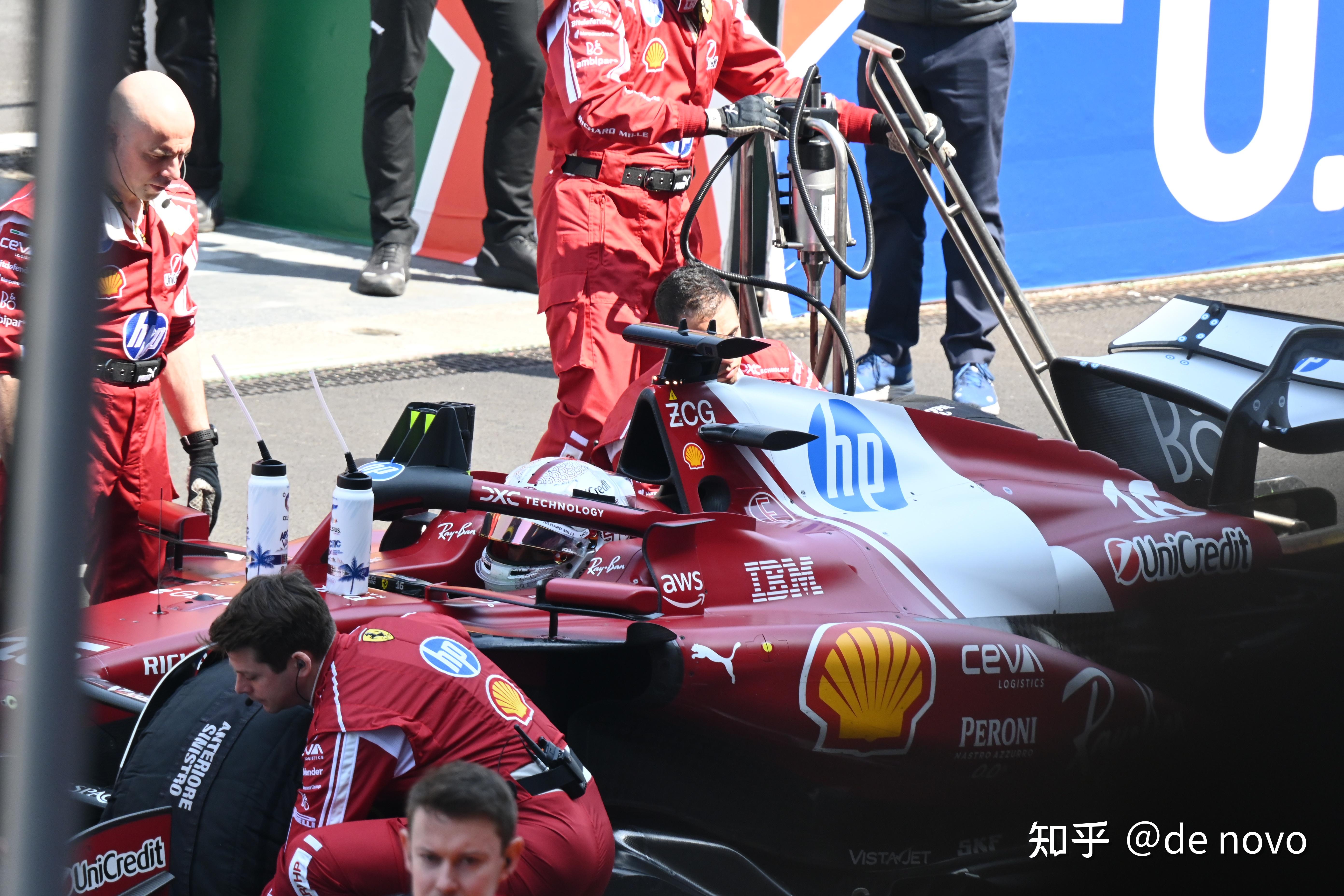 哈斯车队轻取红牛车队，汉密尔顿带队取胜