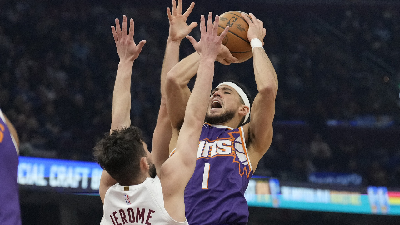 开云APP-骑士绝杀快船，布克扛起全队