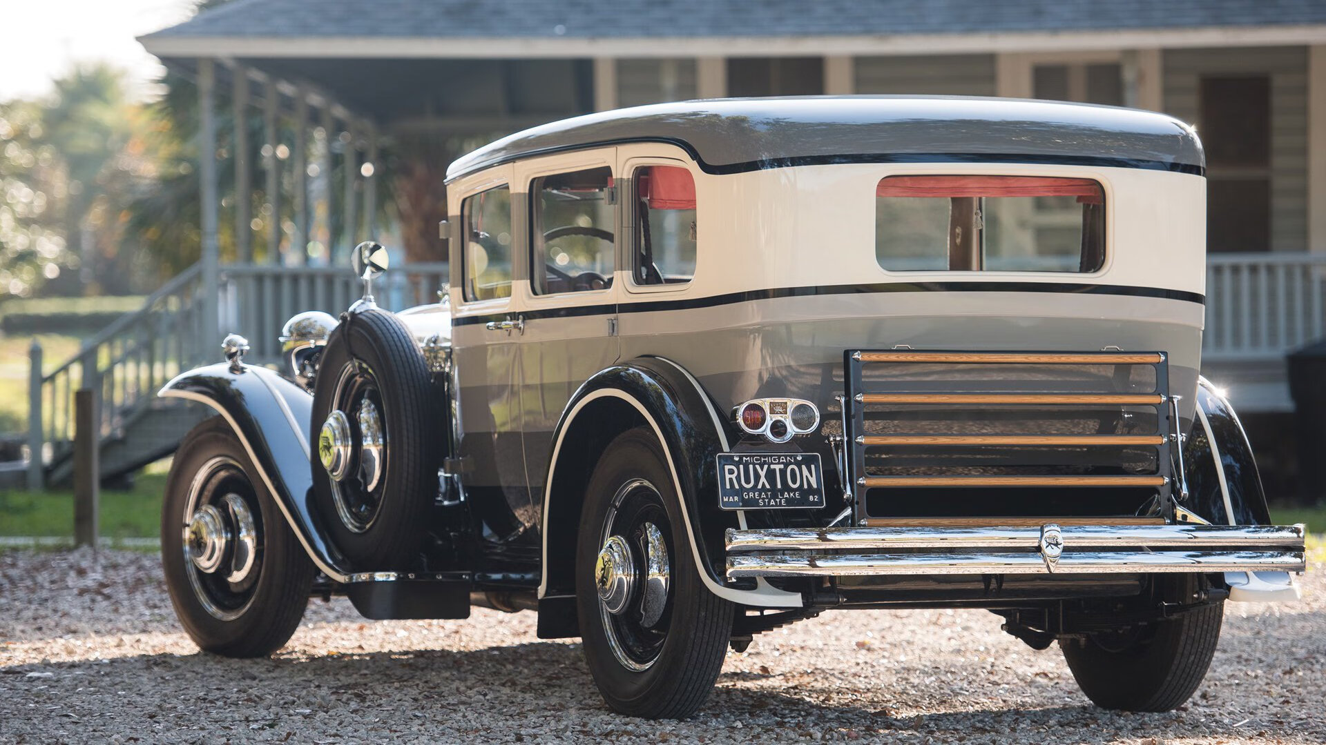 开云体育登录-绝杀夜范弗利特评分拉满！火箭险胜骑士的背后，青春风暴与老炮控场