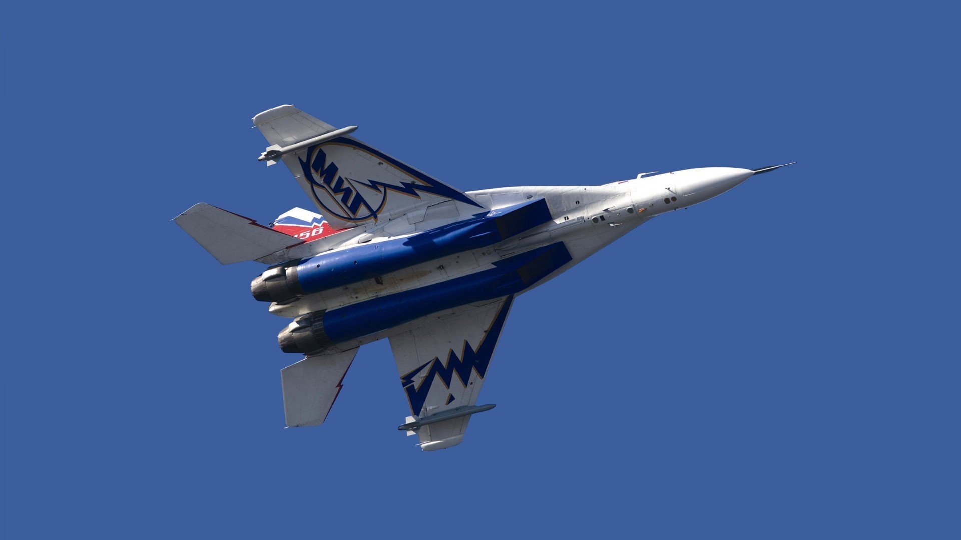 奥利维耶末节主宰，希腊强势带走洪都拉斯胜利