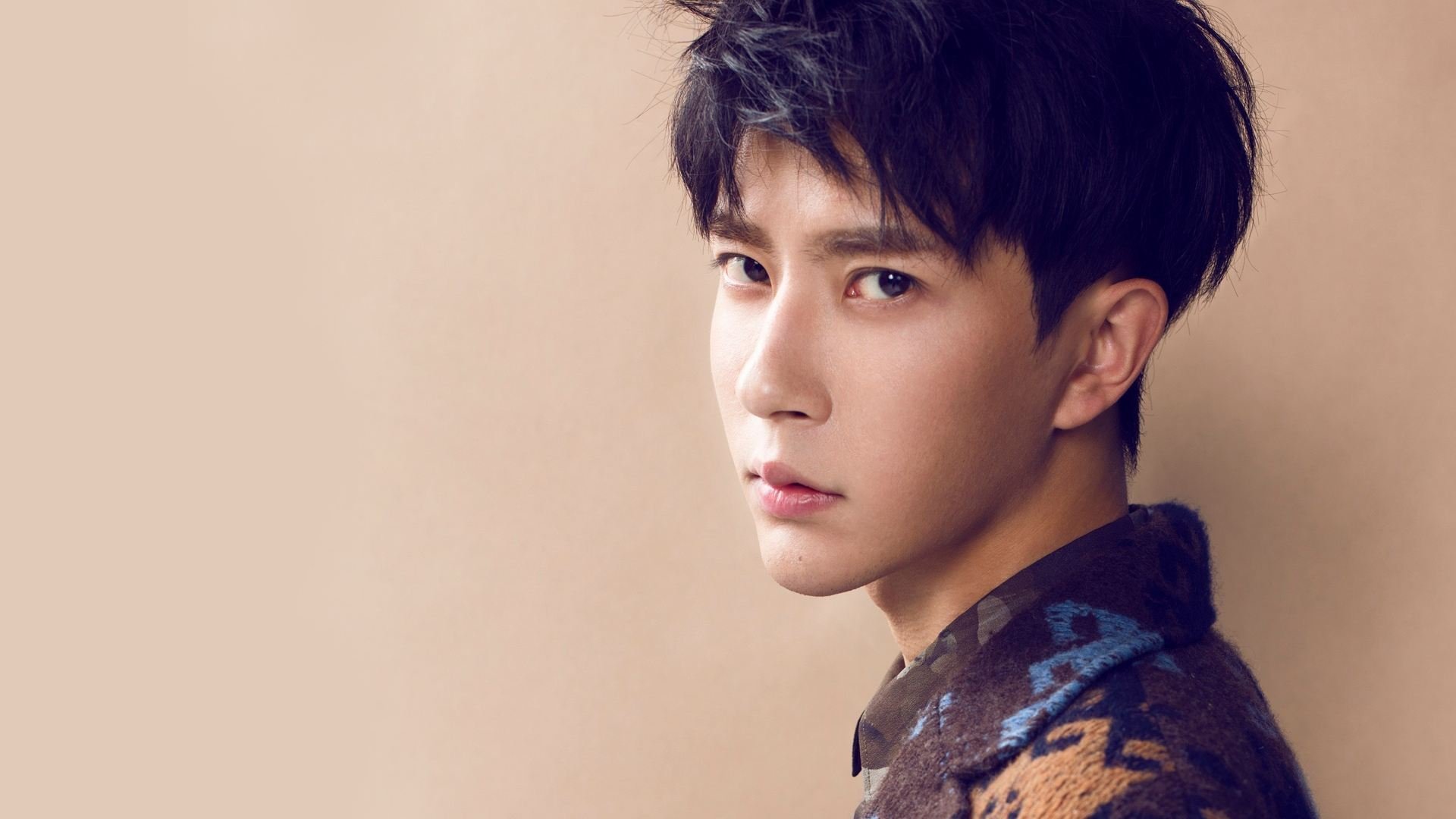 西亚卡姆全程高能输出！独行侠与黄蜂激战，个人英雄主义闪耀赛场