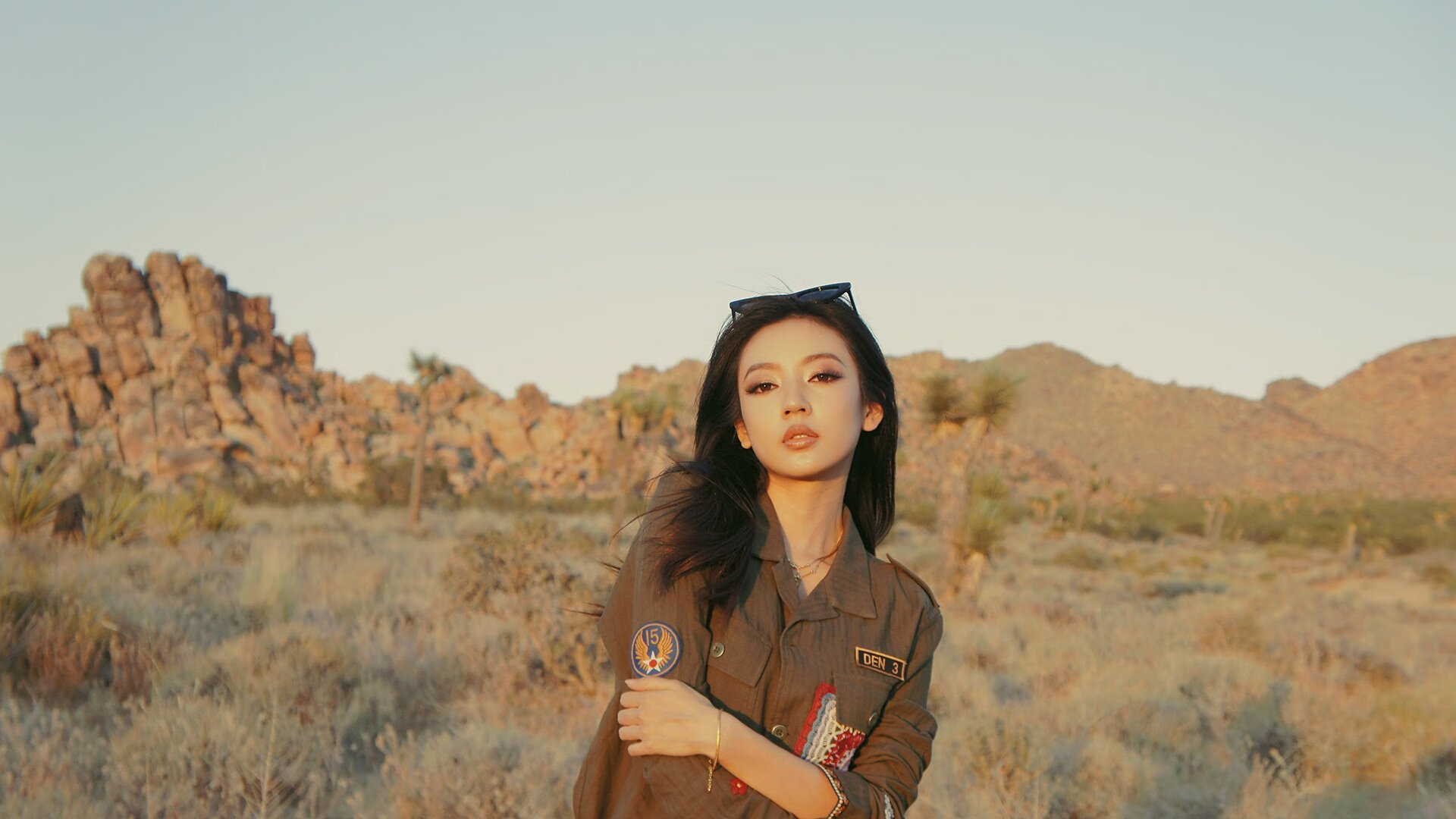 开云下载-詹姆斯爆发闪耀赛场，浙江队硬仗力克猛龙